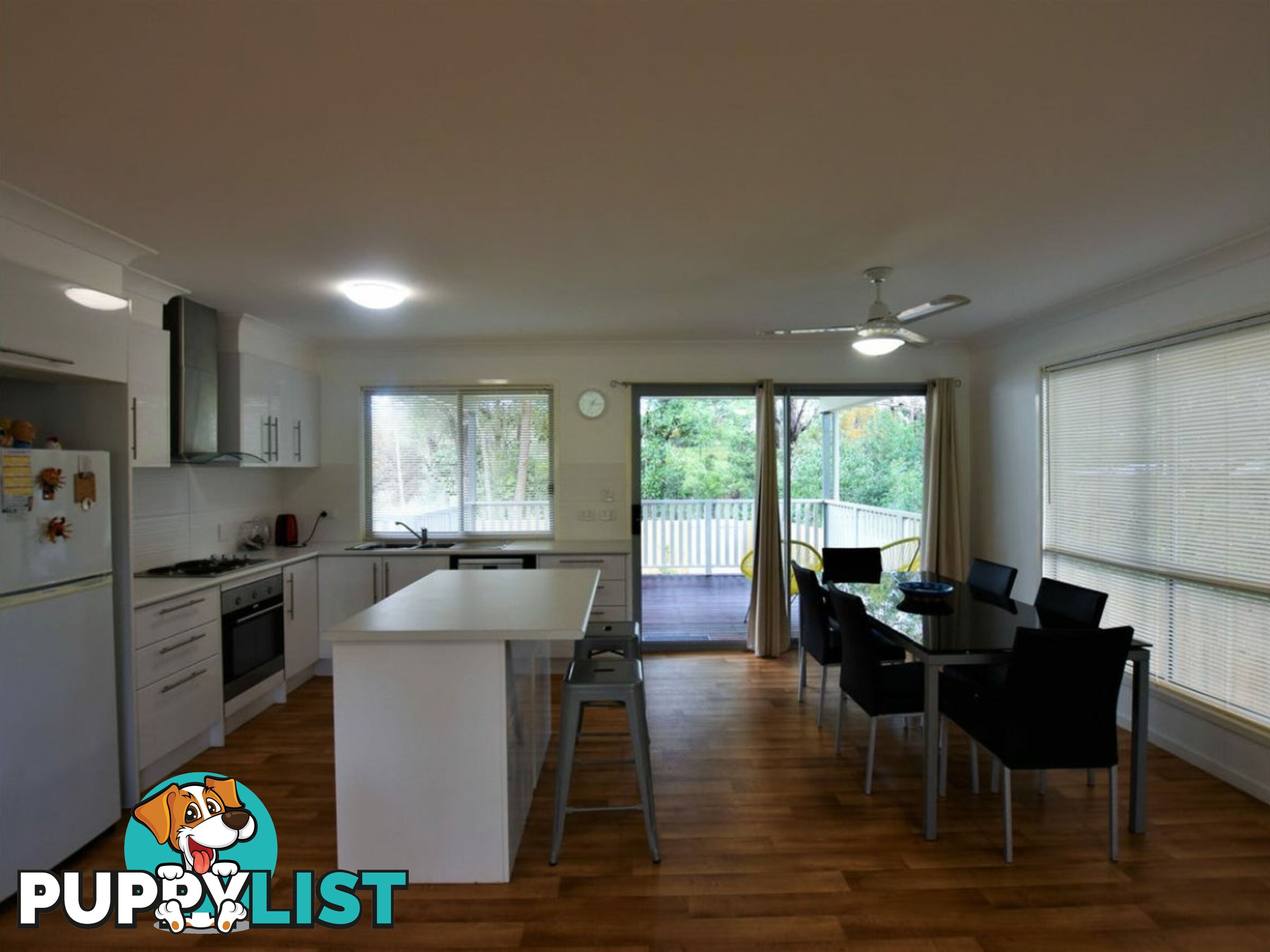 46 Taylor Street RUSSELL ISLAND QLD 4184