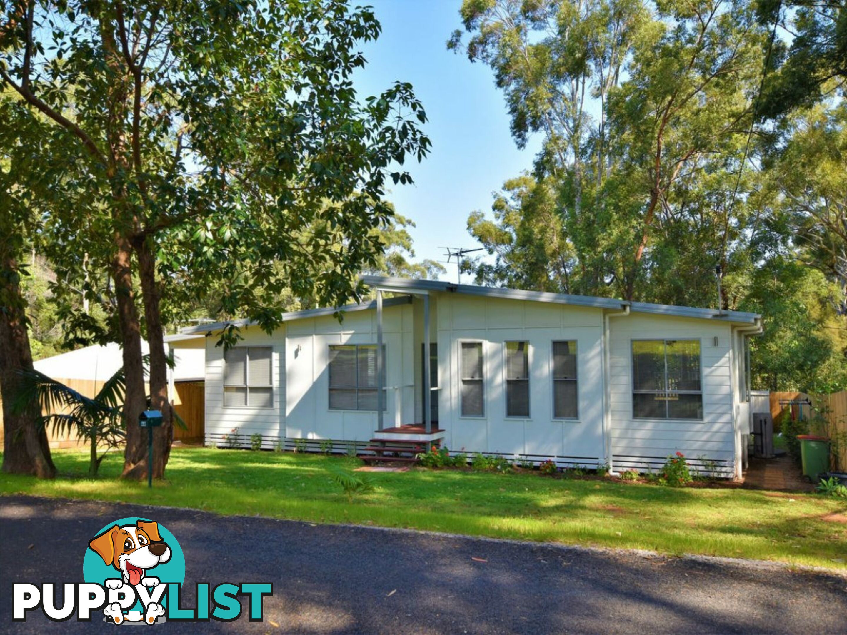 46 Taylor Street RUSSELL ISLAND QLD 4184