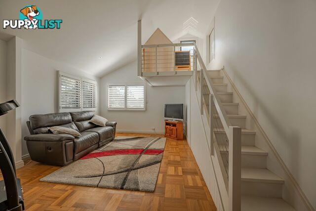 5 Bunning Street RUSSELL ISLAND QLD 4184