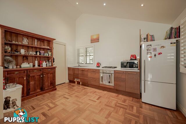 5 Bunning Street RUSSELL ISLAND QLD 4184