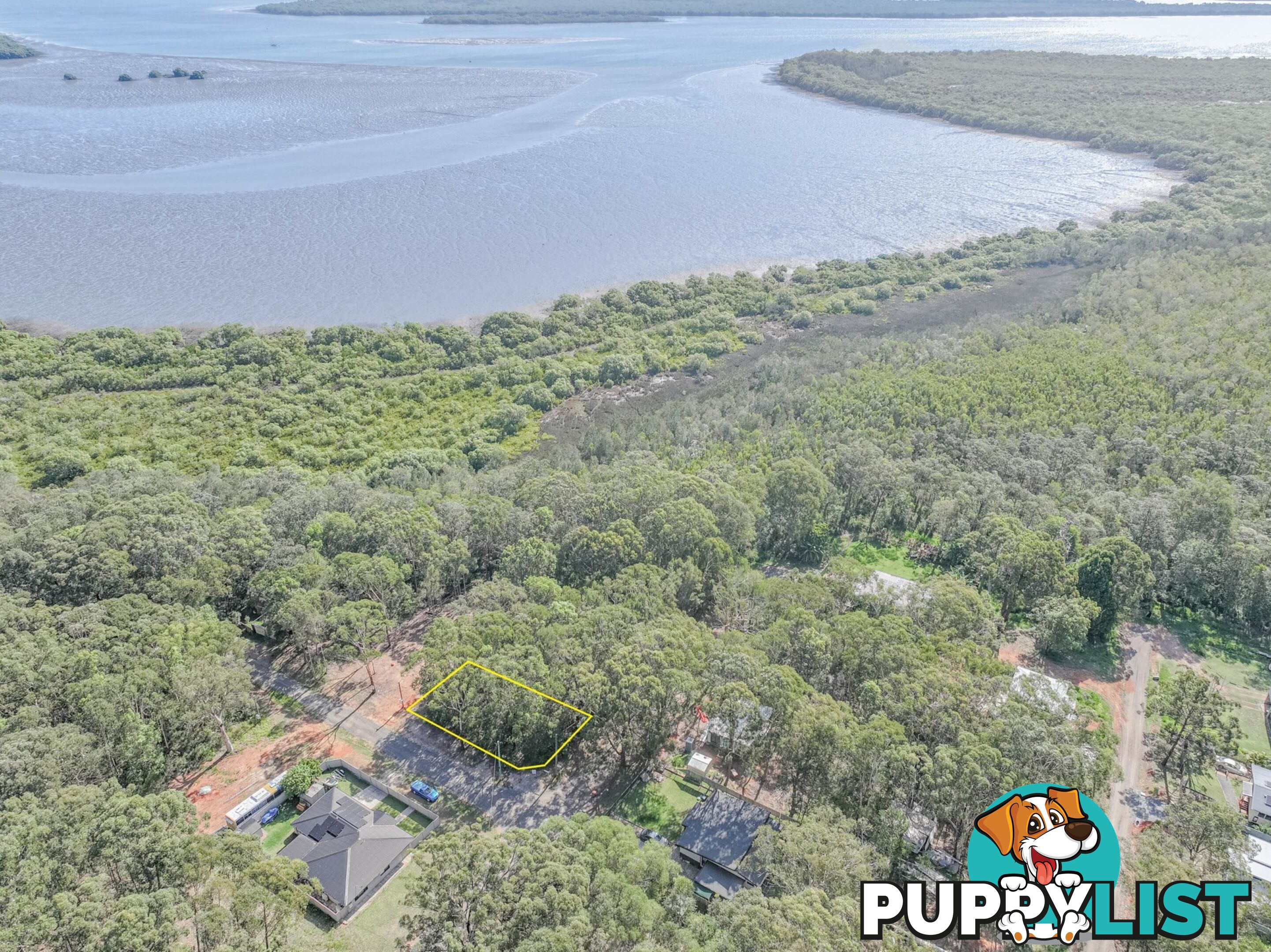 10 Tulip St RUSSELL ISLAND QLD 4184