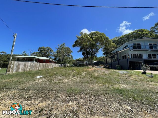 8 Alstonia RUSSELL ISLAND QLD 4184