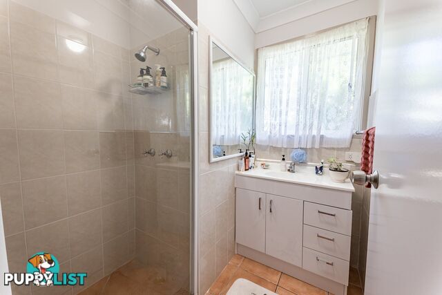 34 Kirribin Street RUSSELL ISLAND QLD 4184