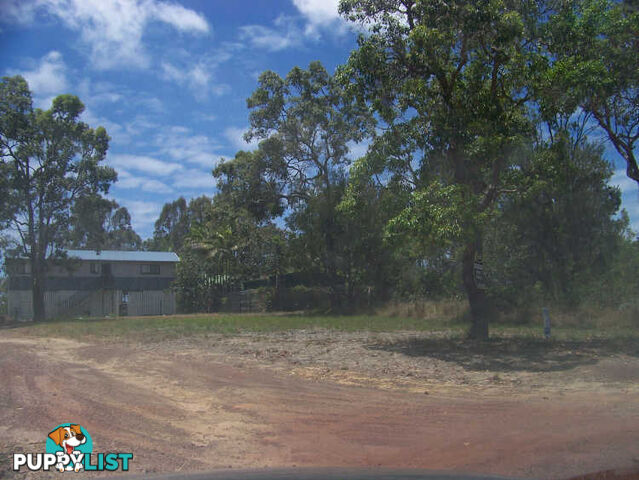 24 Tenanne RUSSELL ISLAND QLD 4184