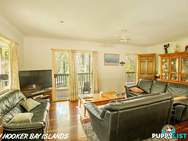 21-25 Leilani Av RUSSELL ISLAND QLD 4184