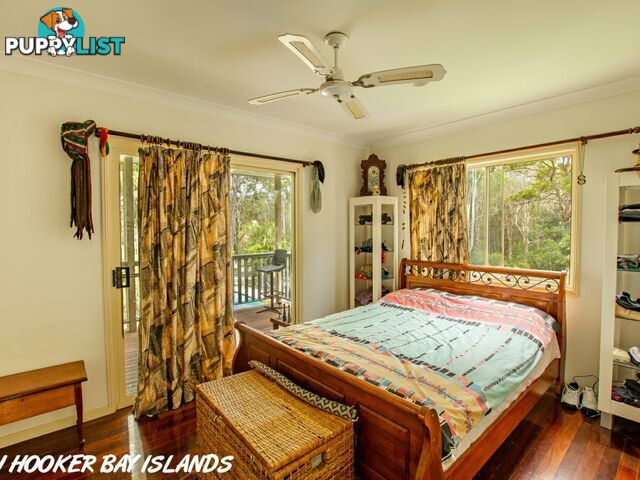 21-25 Leilani Av RUSSELL ISLAND QLD 4184