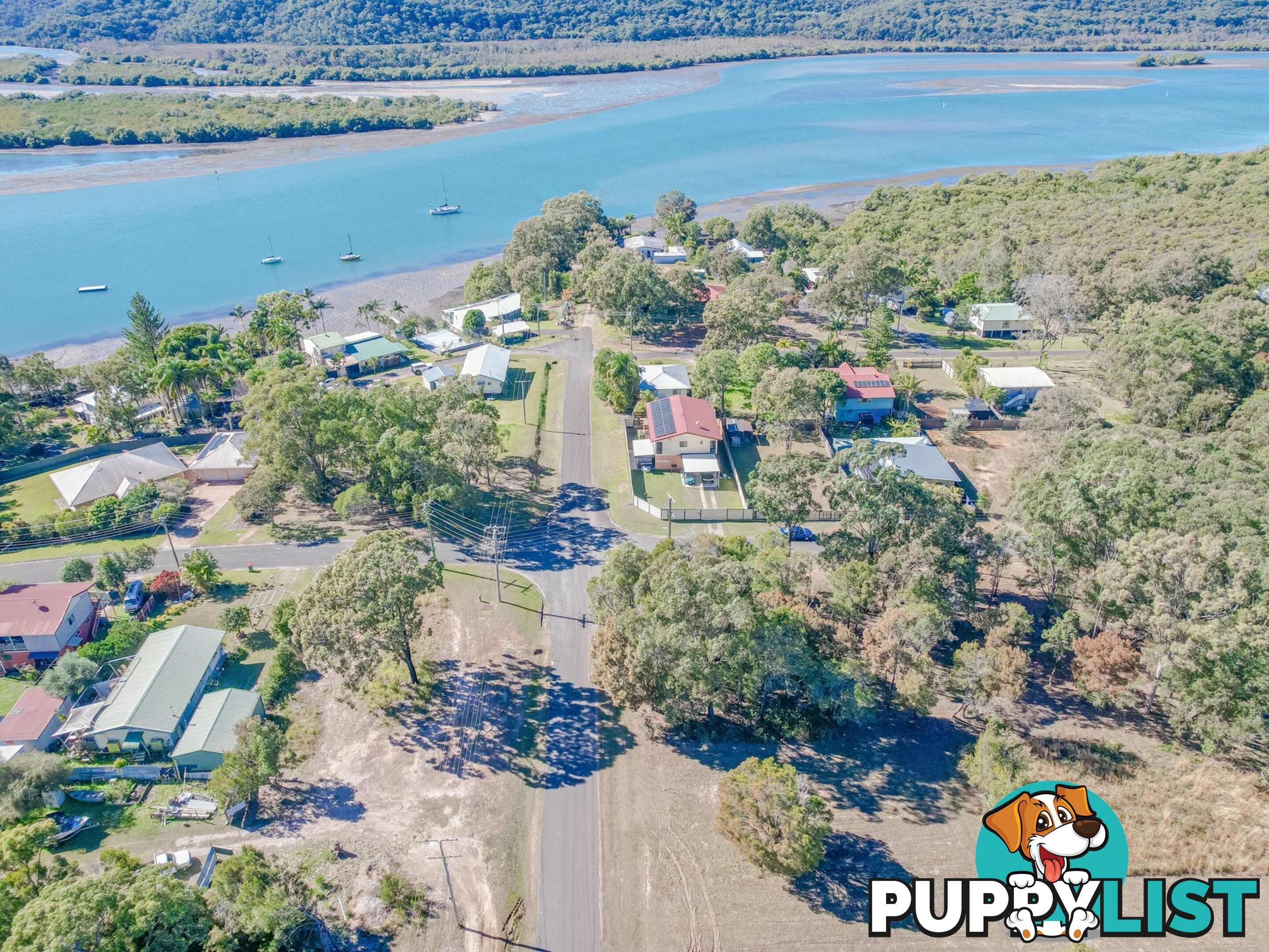 10 Jasper Street RUSSELL ISLAND QLD 4184