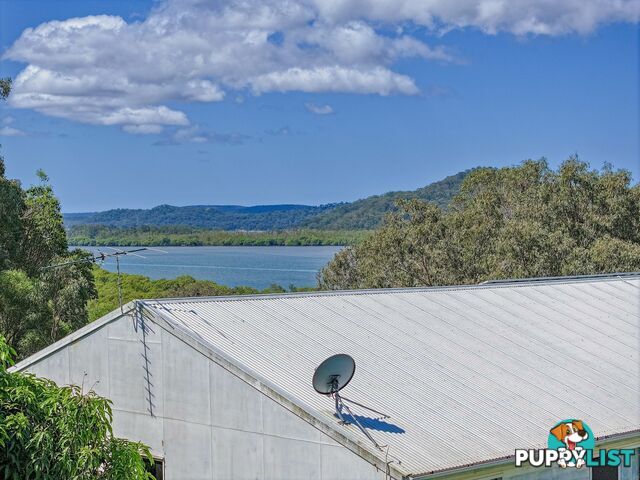 33 Main View Dve RUSSELL ISLAND QLD 4184