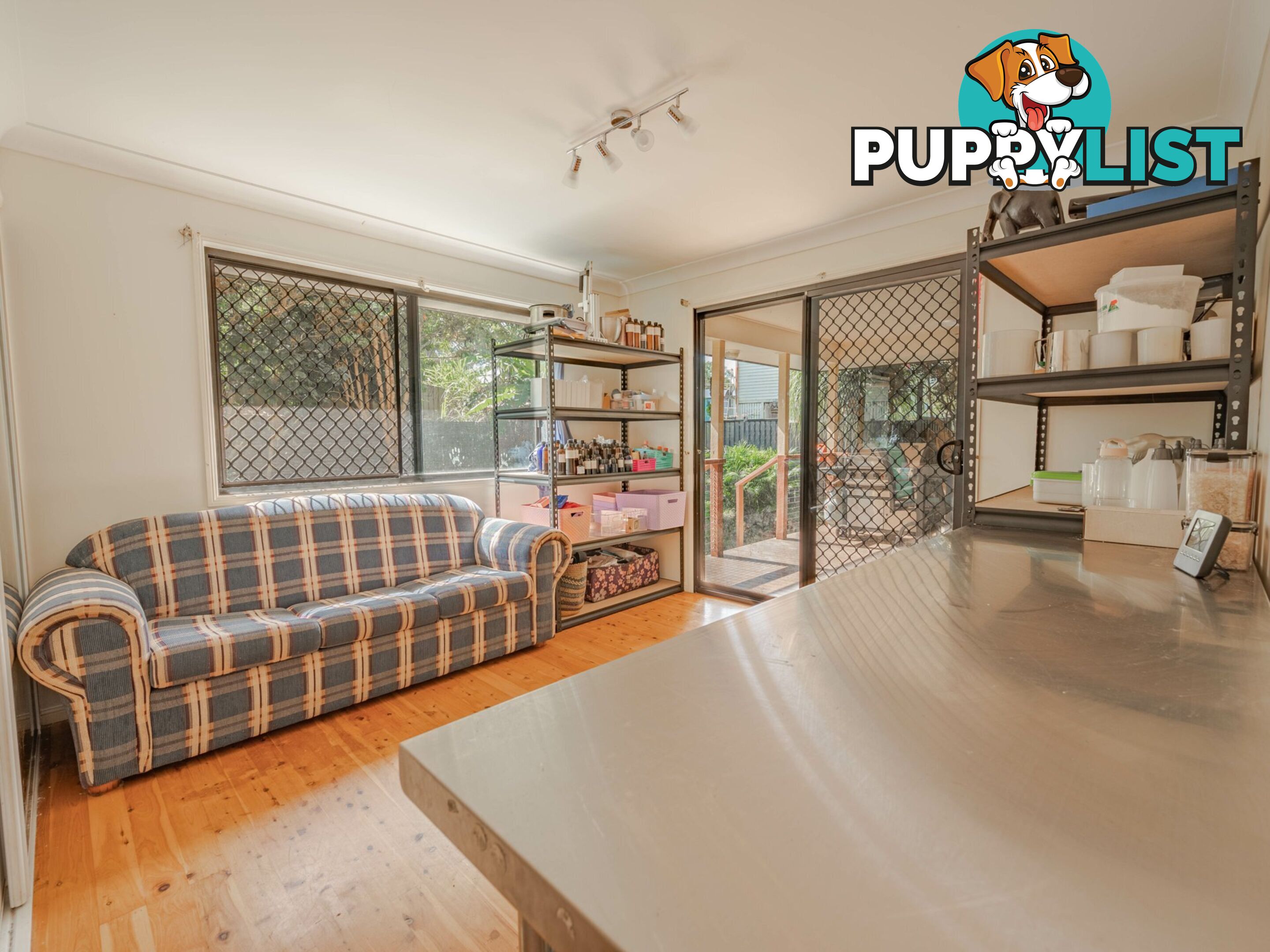 15 Borrows Street RUSSELL ISLAND QLD 4184