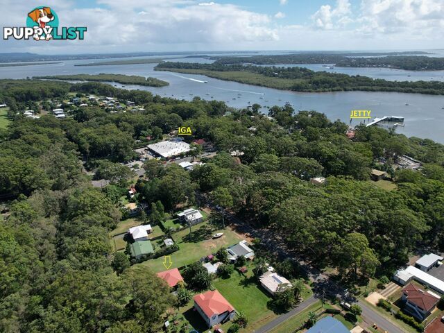 15 Borrows Street RUSSELL ISLAND QLD 4184