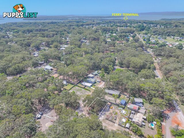 9 Field Street RUSSELL ISLAND QLD 4184