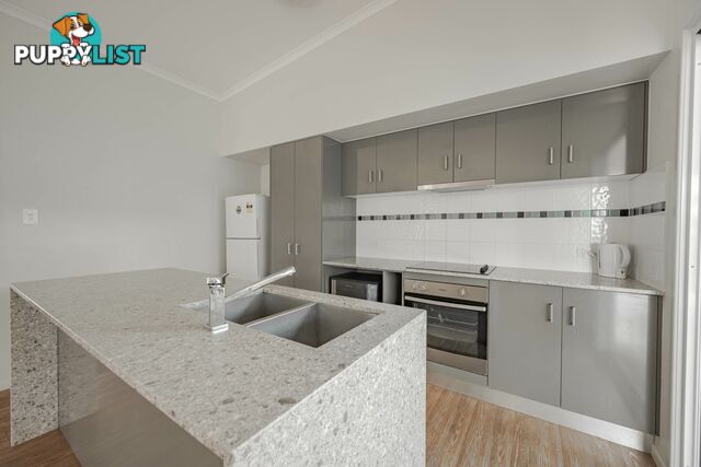 40 Cavendish Street RUSSELL ISLAND QLD 4184