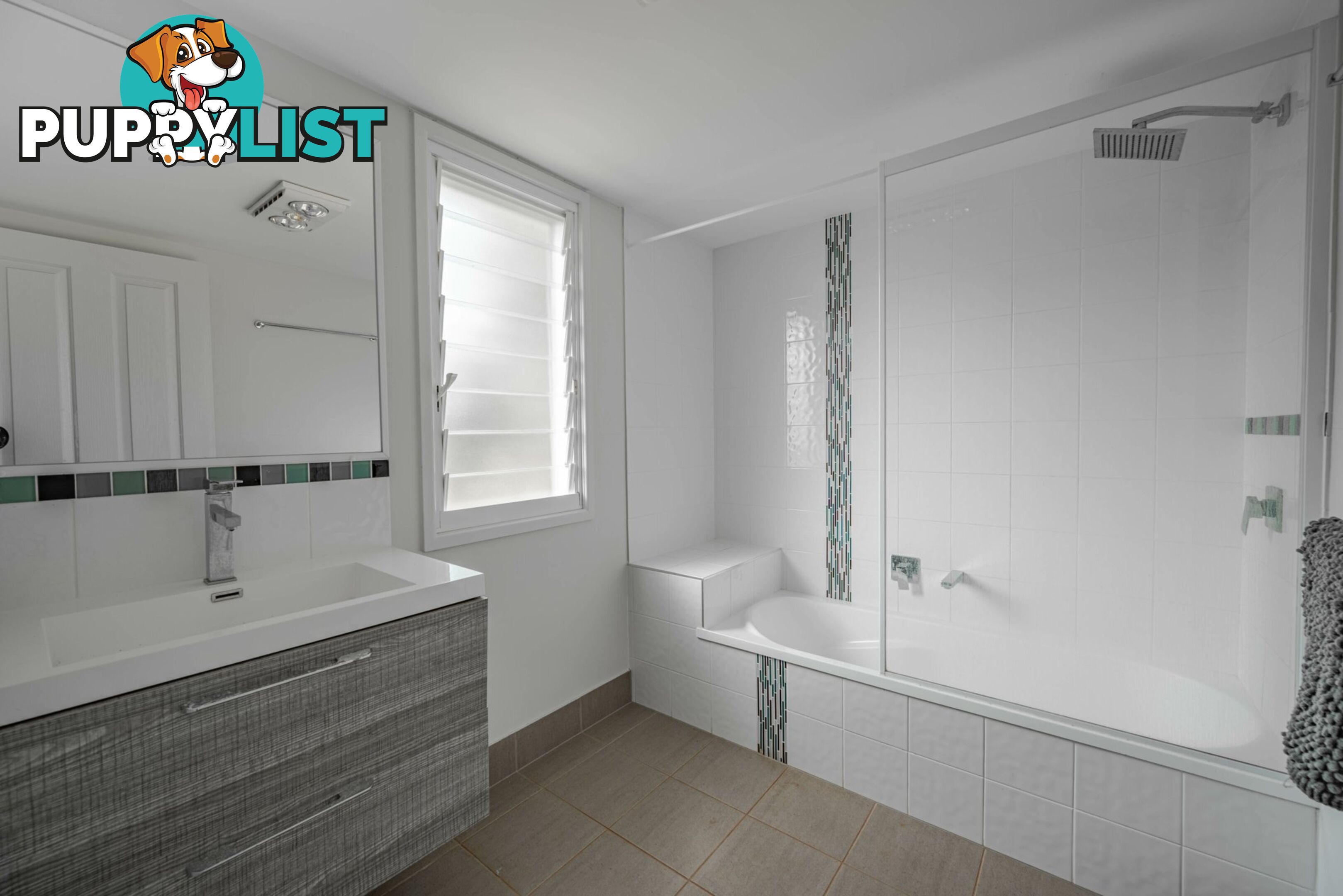 40 Cavendish Street RUSSELL ISLAND QLD 4184