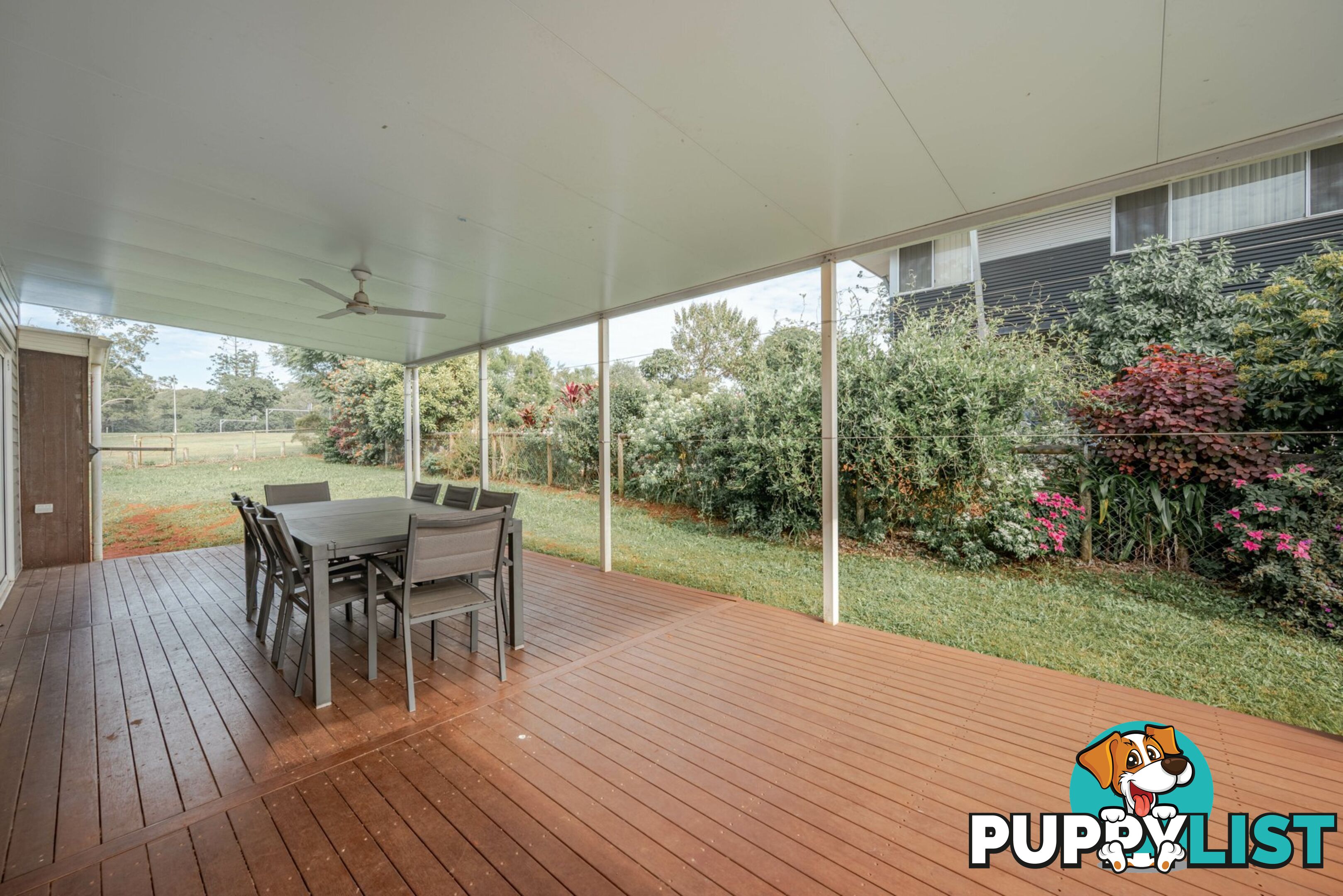 40 Cavendish Street RUSSELL ISLAND QLD 4184