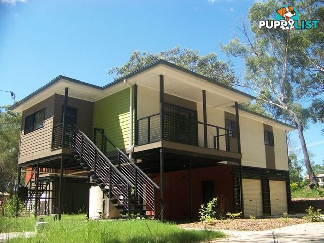 15 & 17 Jewel St RUSSELL ISLAND QLD 4184