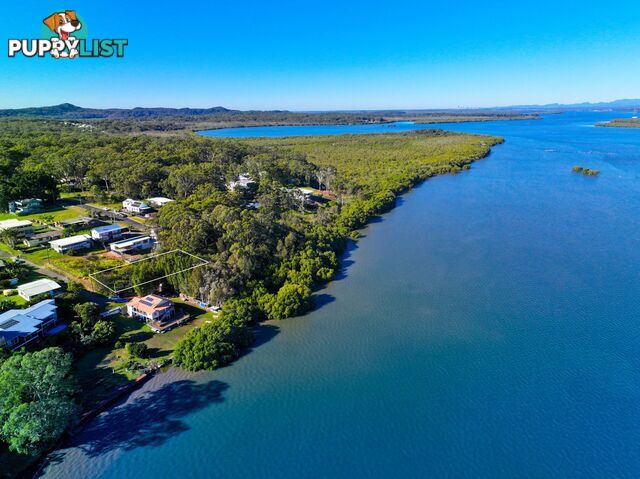 5-7 Binalong Street RUSSELL ISLAND QLD 4184