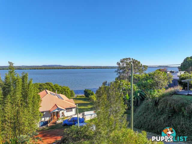 5-7 Binalong Street RUSSELL ISLAND QLD 4184
