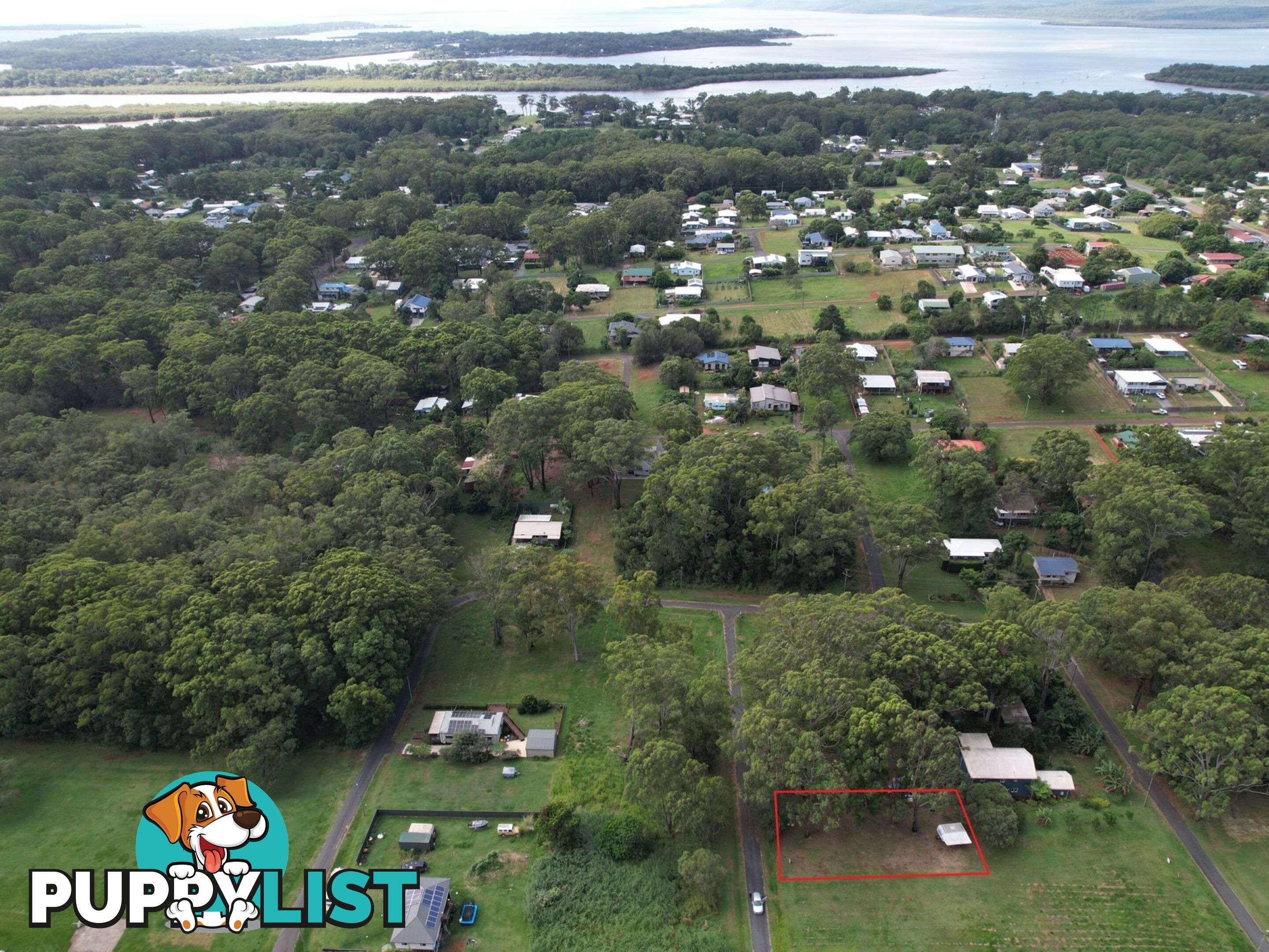 8 Sunkist Street RUSSELL ISLAND QLD 4184