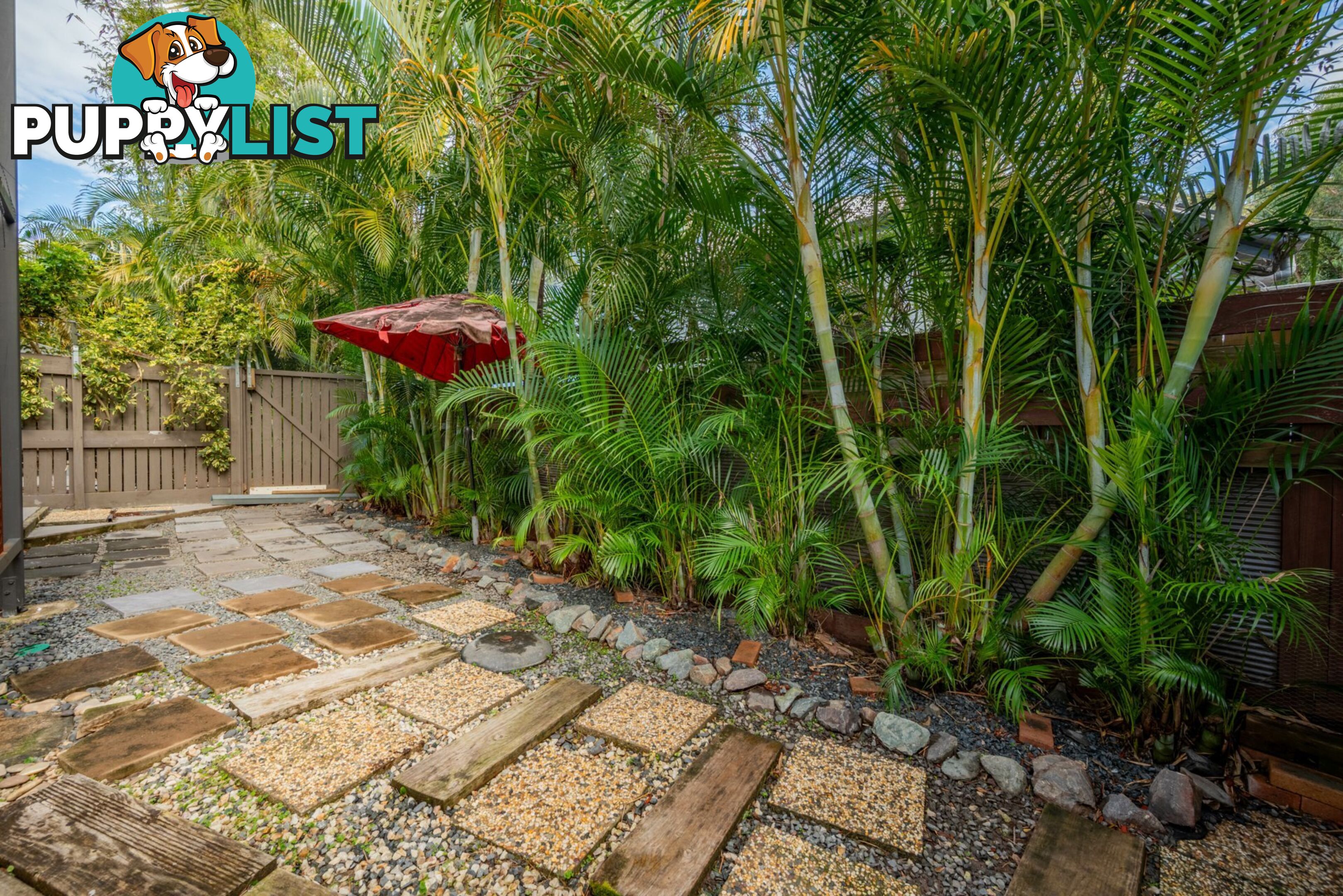 26 Kilpa Avenue RUSSELL ISLAND QLD 4184