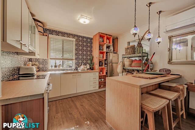 26 Kilpa Avenue RUSSELL ISLAND QLD 4184