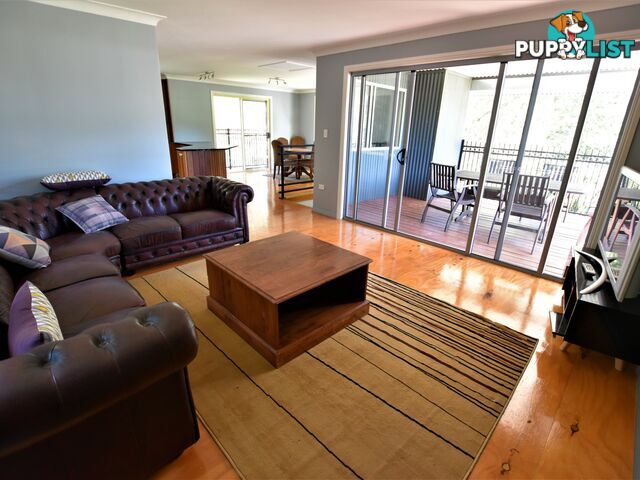 74 Dempsey Street RUSSELL ISLAND QLD 4184
