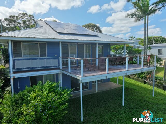 55 Wahine Dve RUSSELL ISLAND QLD 4184