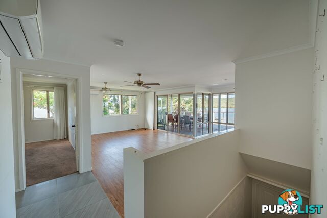 55 Wahine Dve RUSSELL ISLAND QLD 4184