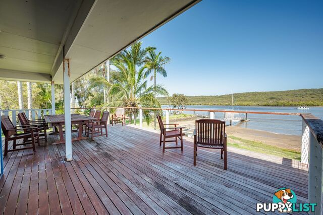 55 Wahine Dve RUSSELL ISLAND QLD 4184