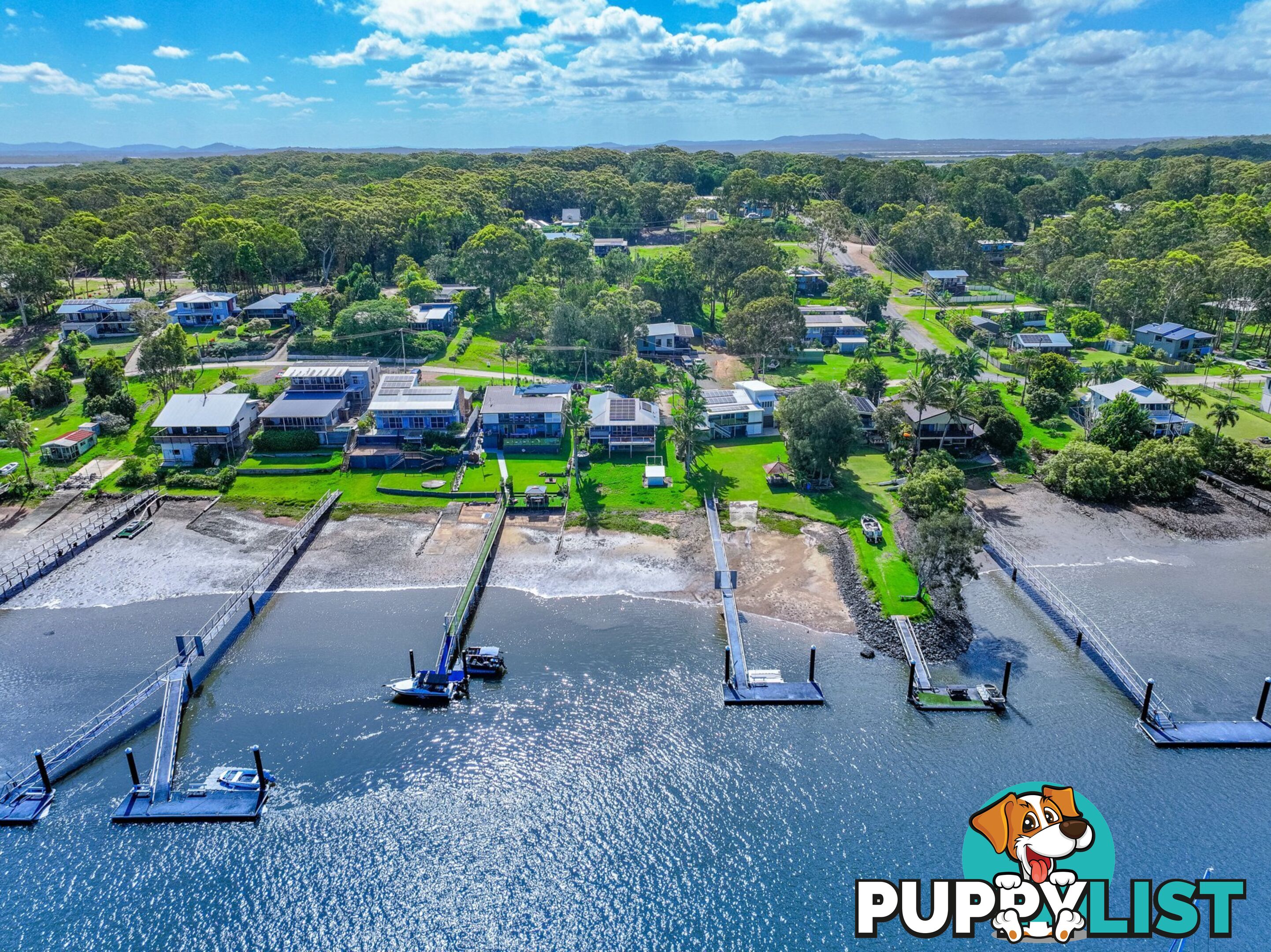 55 Wahine Dve RUSSELL ISLAND QLD 4184