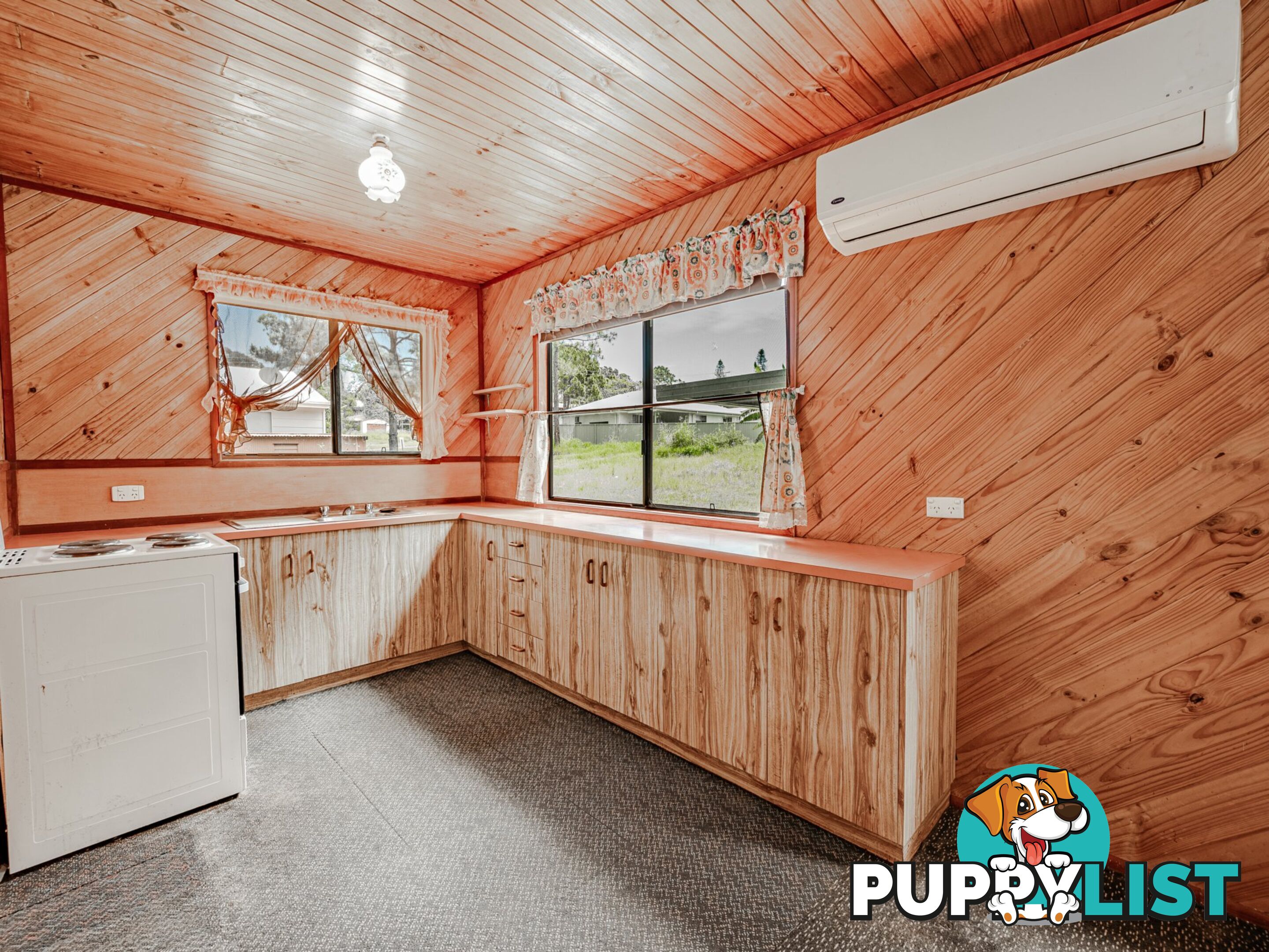 58 CANAIPA ROAD RUSSELL ISLAND QLD 4184