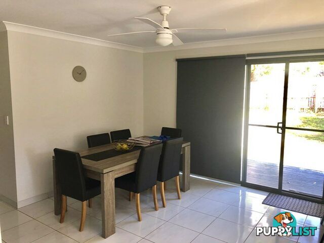 10 MAROONDAH STREET RUSSELL ISLAND QLD 4184