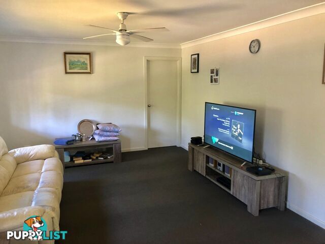 10 MAROONDAH STREET RUSSELL ISLAND QLD 4184
