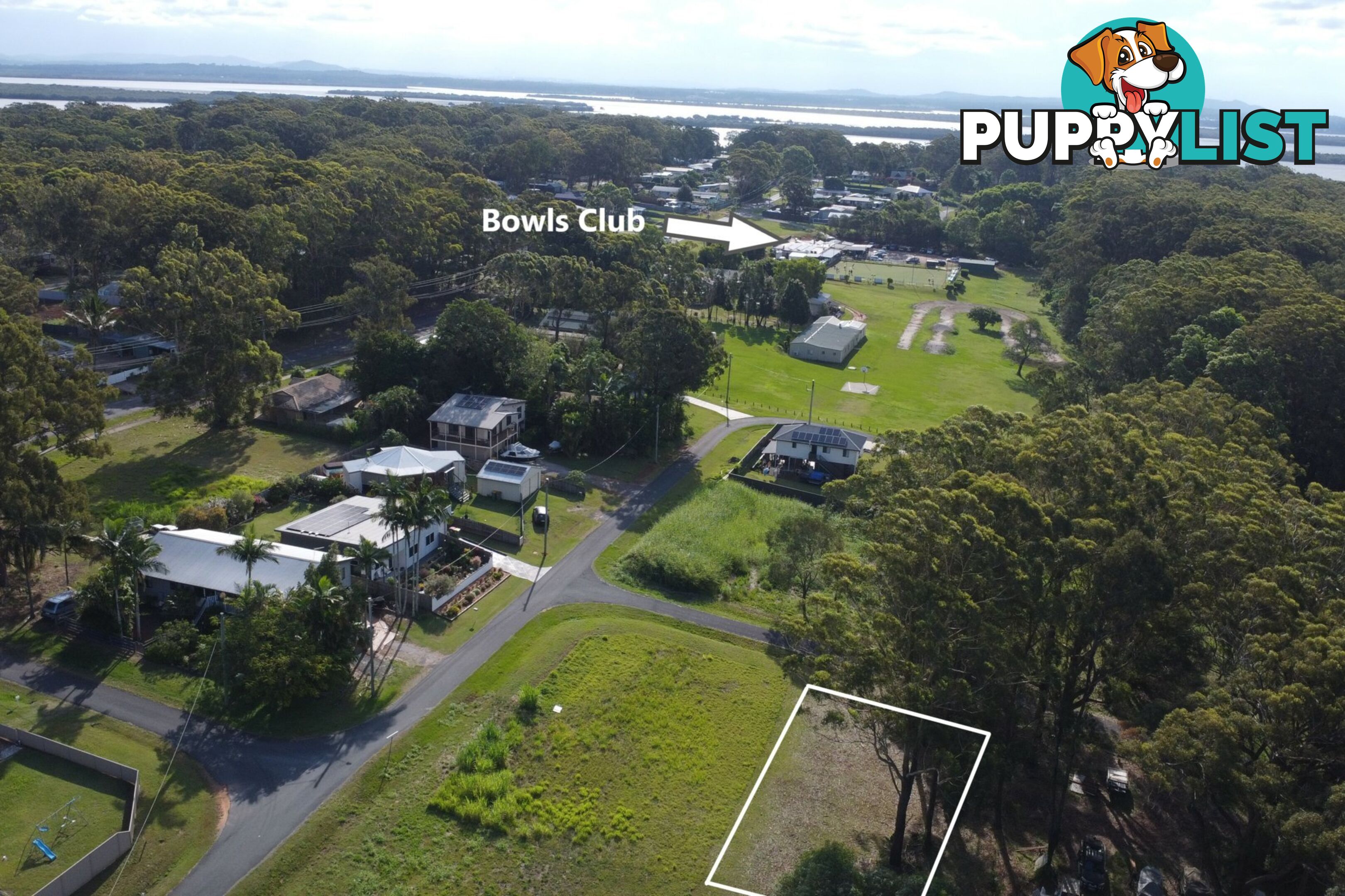 8 Sunkist Street RUSSELL ISLAND QLD 4184