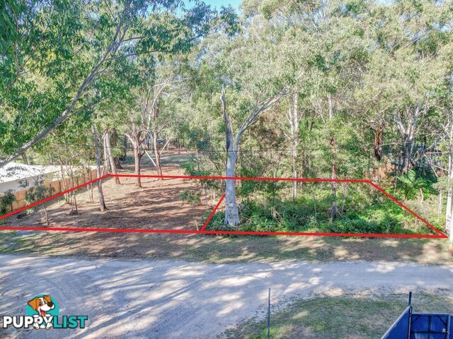 13-15 Trevanna Avenue RUSSELL ISLAND QLD 4184