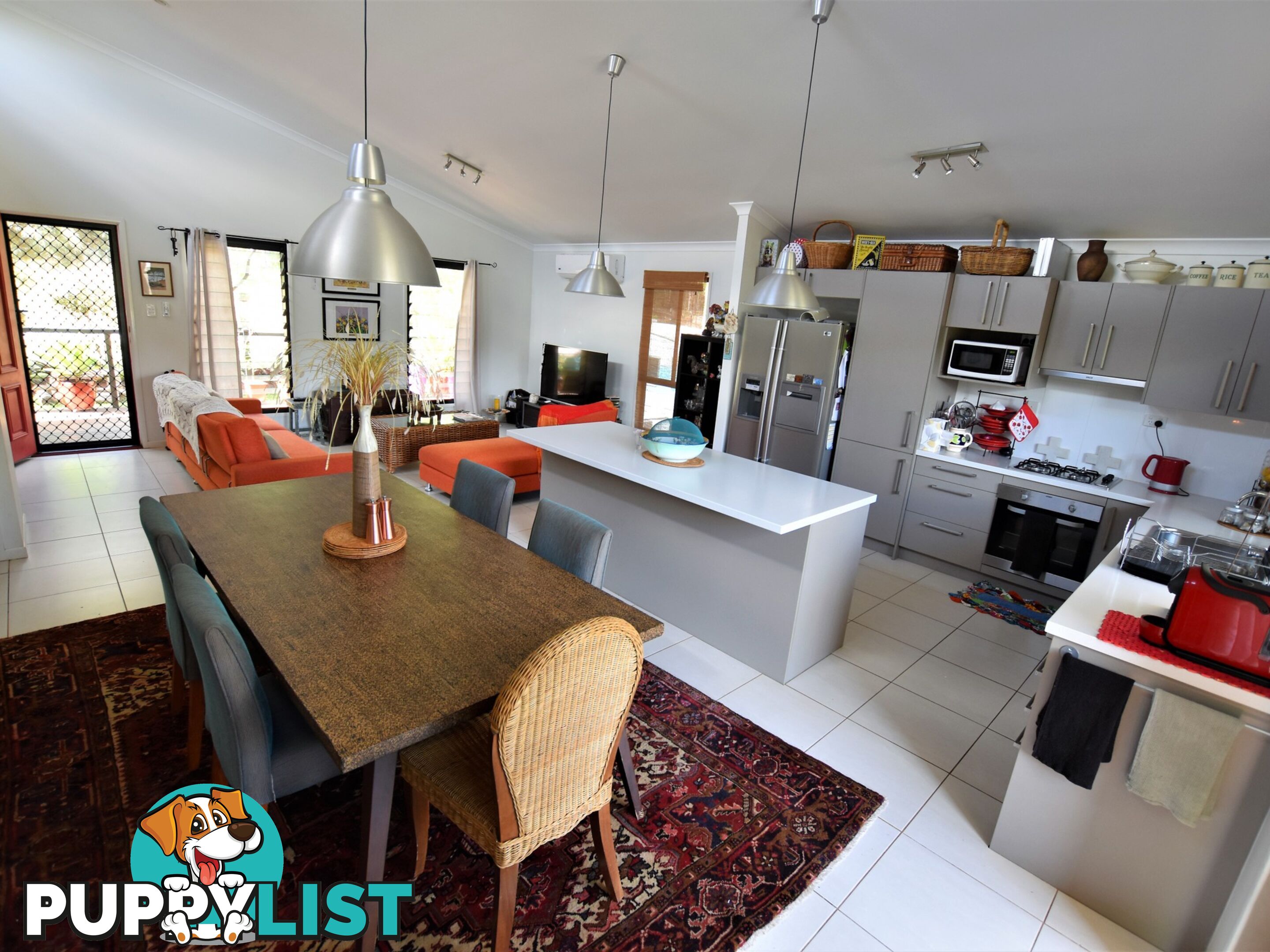 28 Pharlap Street RUSSELL ISLAND QLD 4184