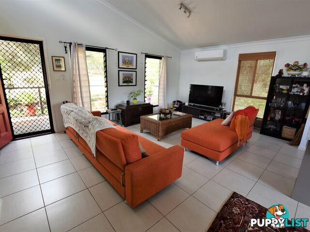 28 Pharlap Street RUSSELL ISLAND QLD 4184