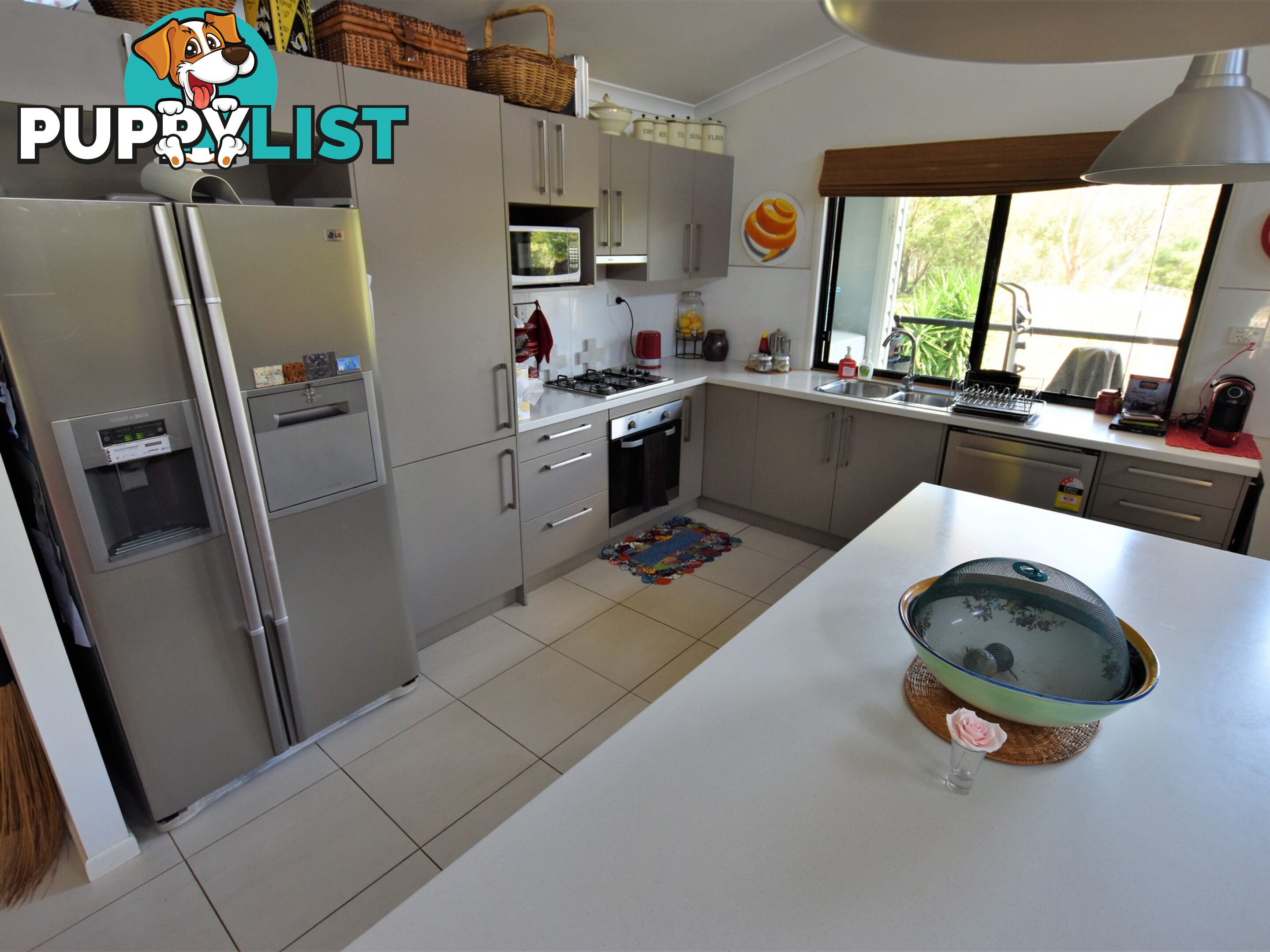 28 Pharlap Street RUSSELL ISLAND QLD 4184