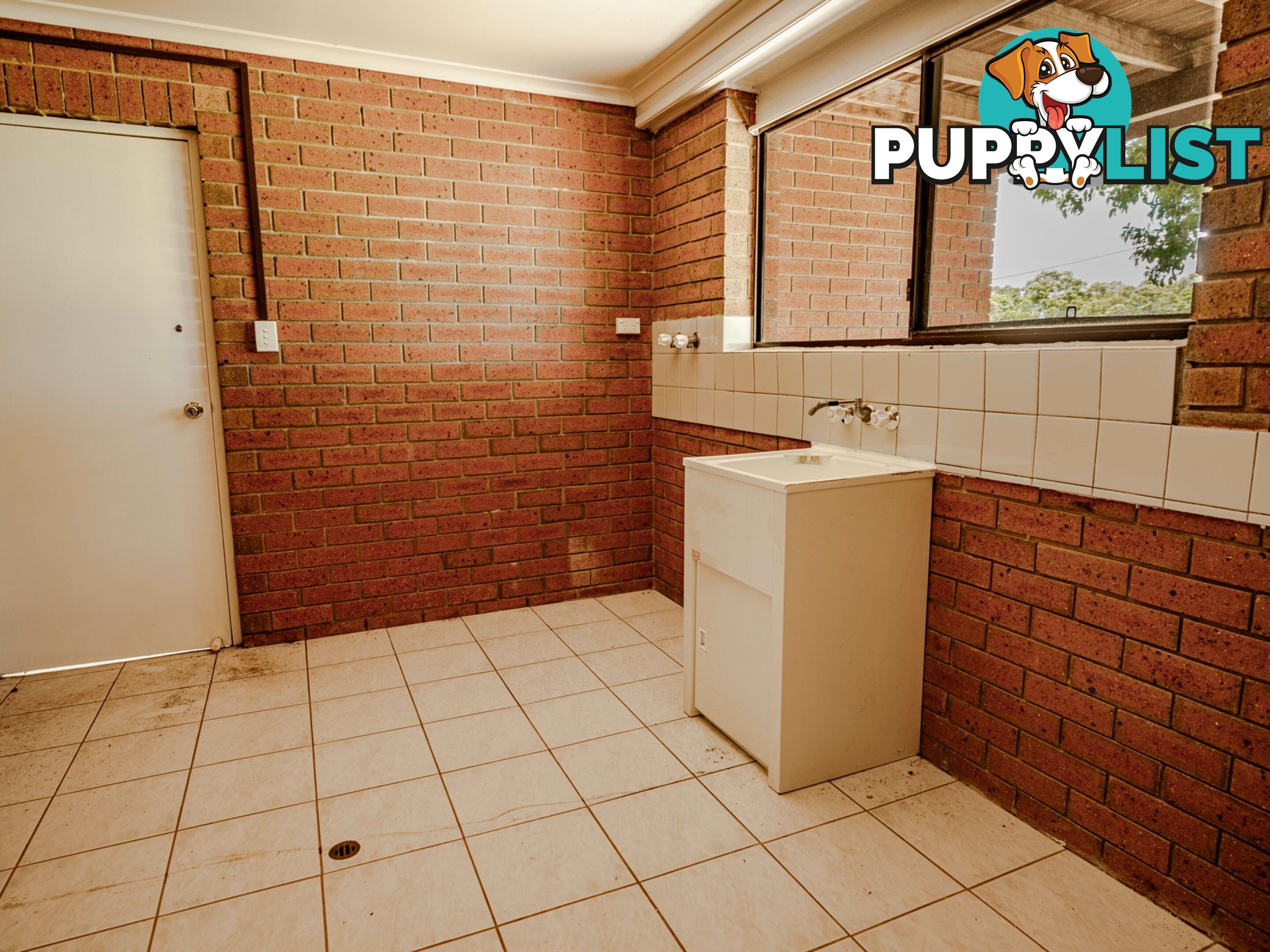 28 Woomera Street RUSSELL ISLAND QLD 4184