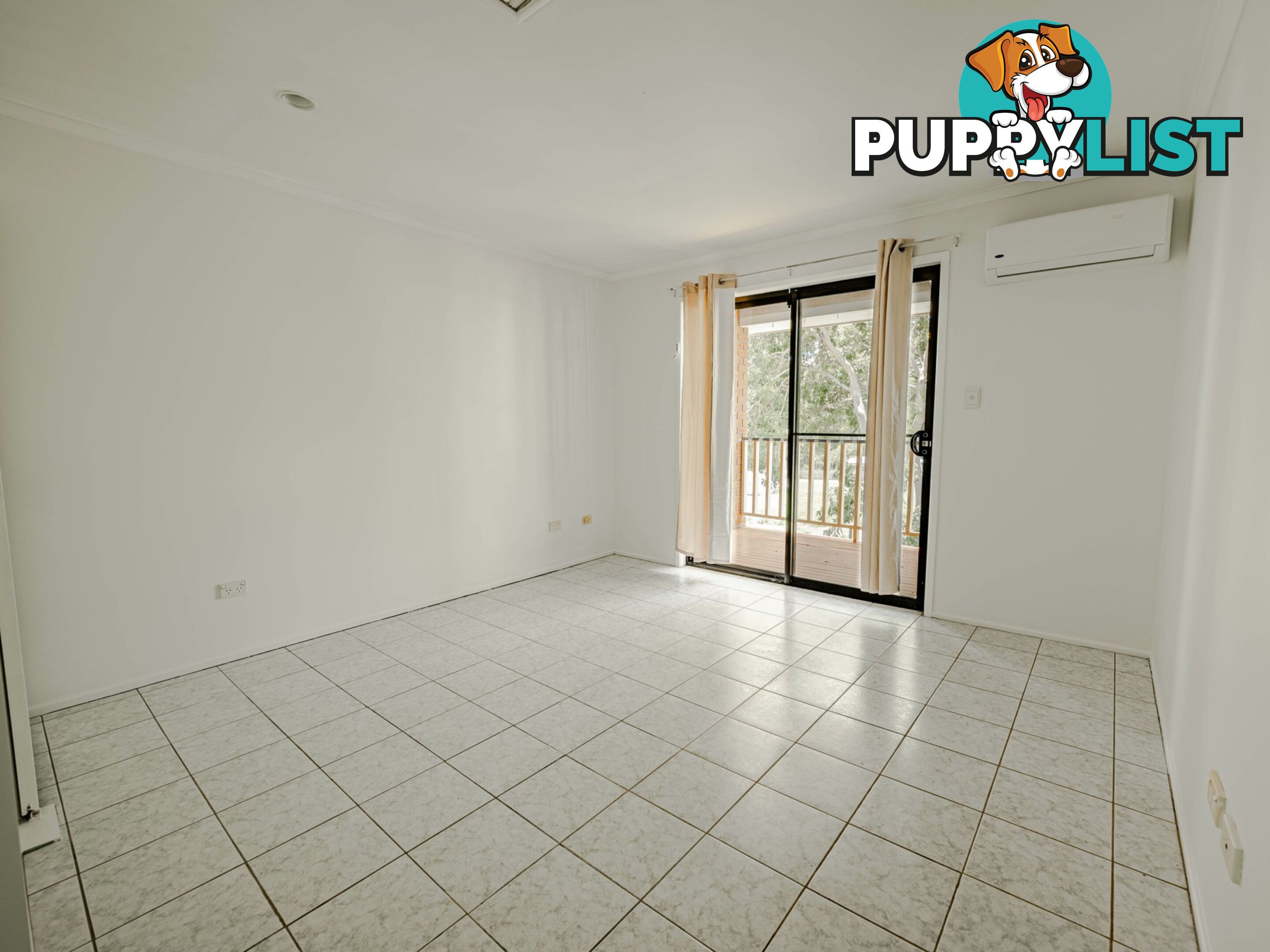 28 Woomera Street RUSSELL ISLAND QLD 4184