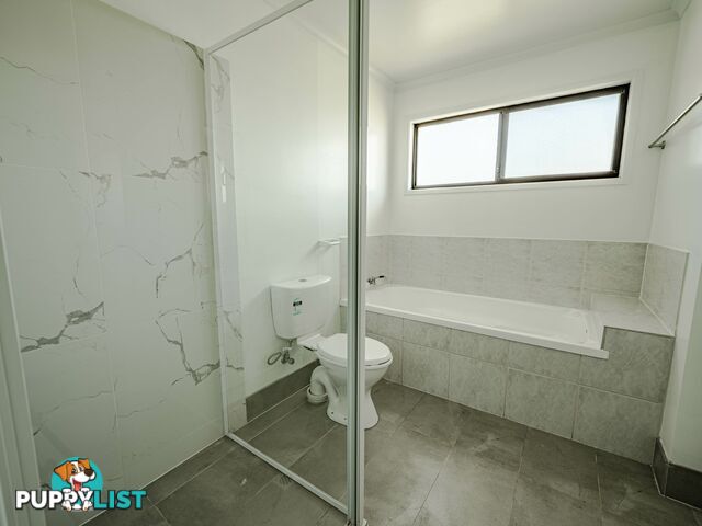 28 Woomera Street RUSSELL ISLAND QLD 4184