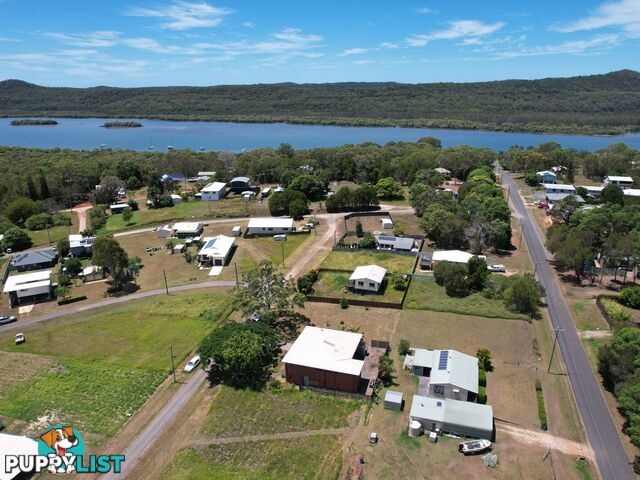 28 Woomera Street RUSSELL ISLAND QLD 4184