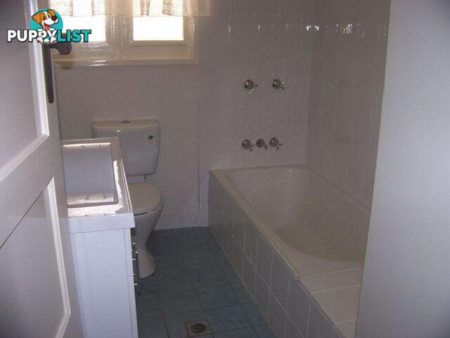 15 Doverton Street RUSSELL ISLAND QLD 4184