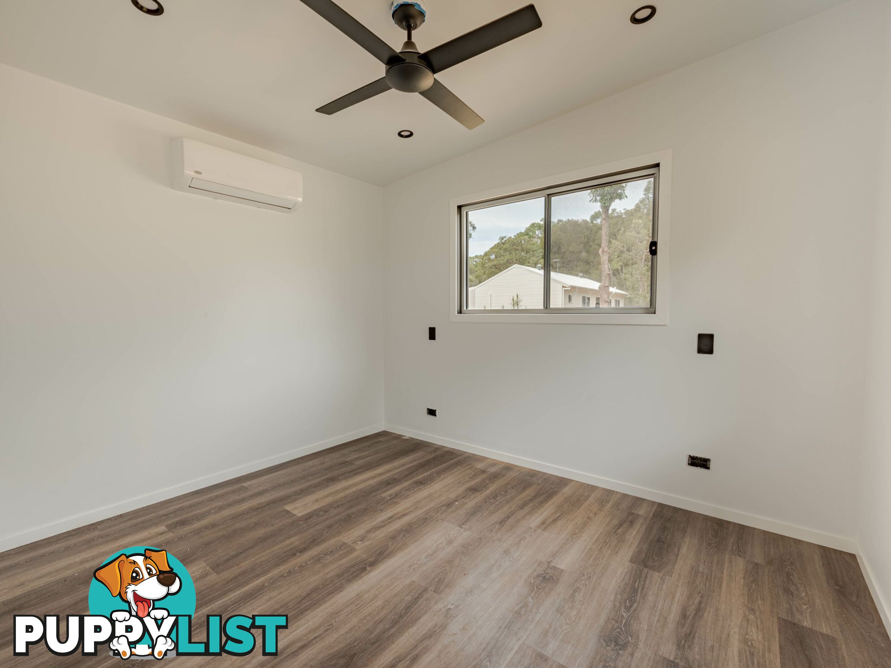 9 Glenfield Avenue RUSSELL ISLAND QLD 4184