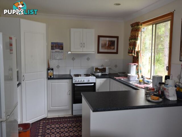 110 Laurel Street RUSSELL ISLAND QLD 4184