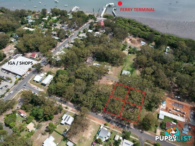 13-15 Canaipa Road RUSSELL ISLAND QLD 4184