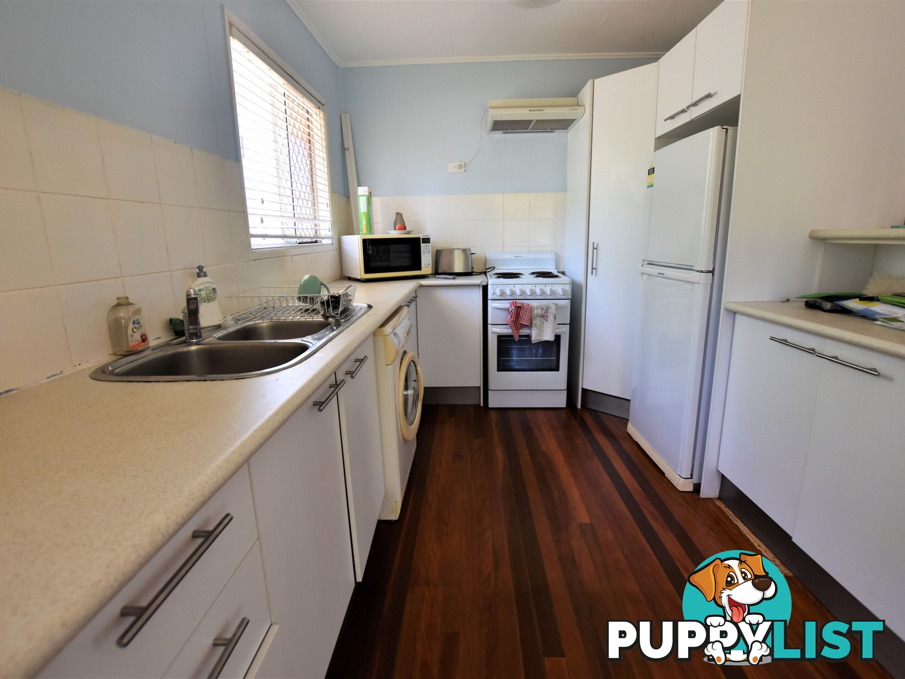 10 Roebuck Street RUSSELL ISLAND QLD 4184