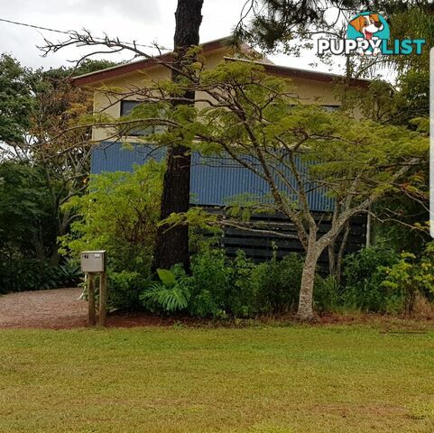 27 Highland Street RUSSELL ISLAND QLD 4184