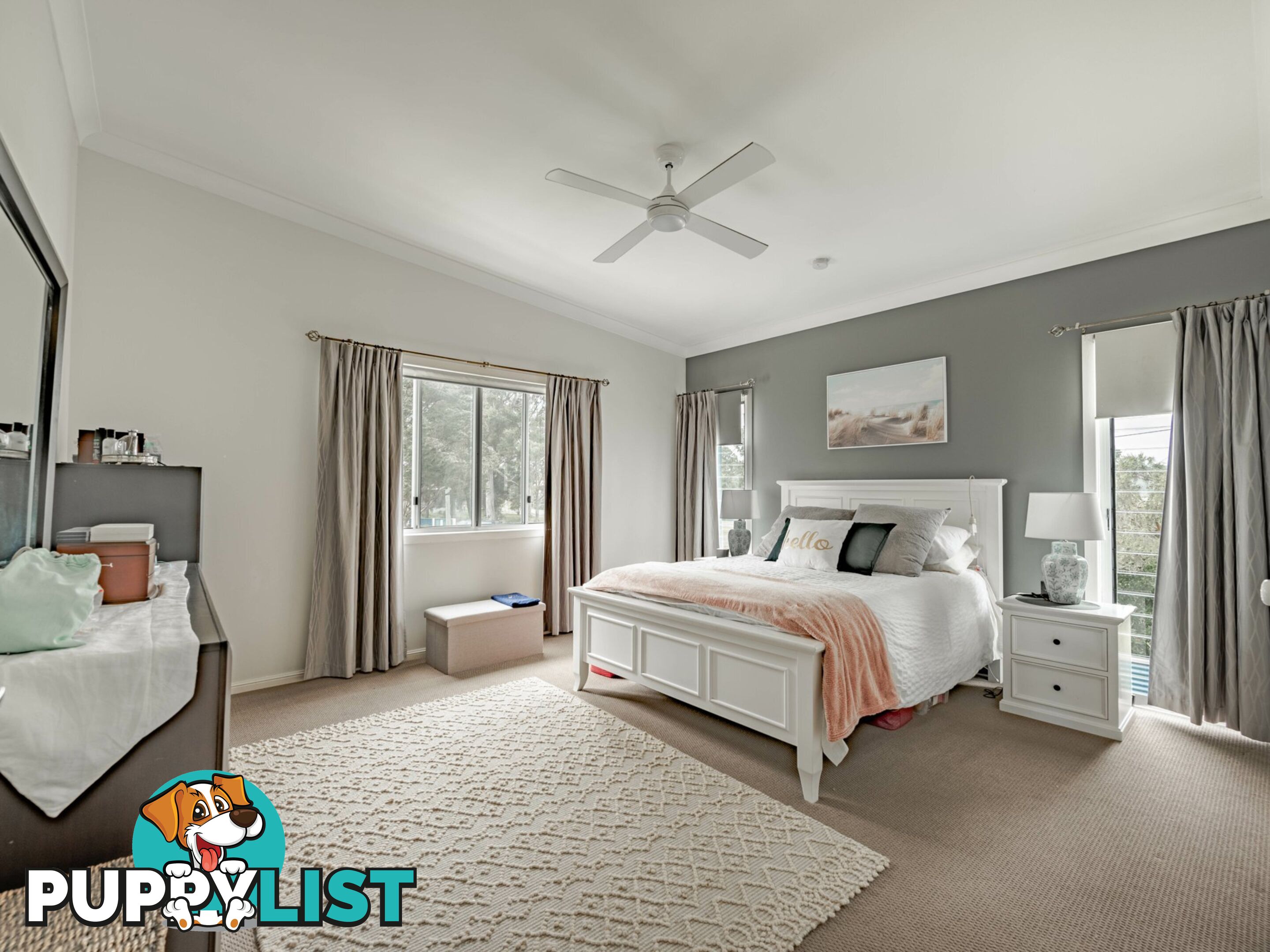 4 Hogan Court RUSSELL ISLAND QLD 4184