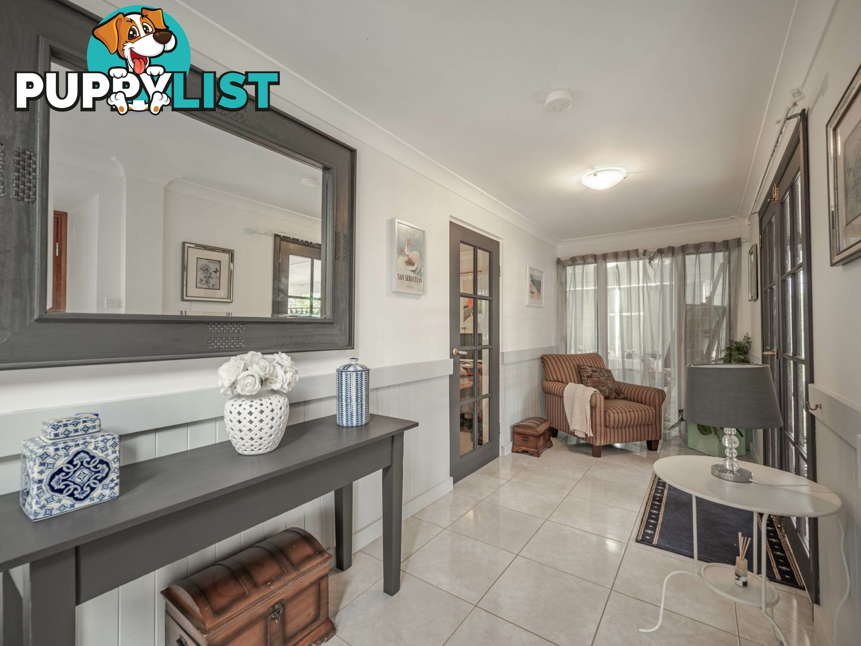 4 Hogan Court RUSSELL ISLAND QLD 4184