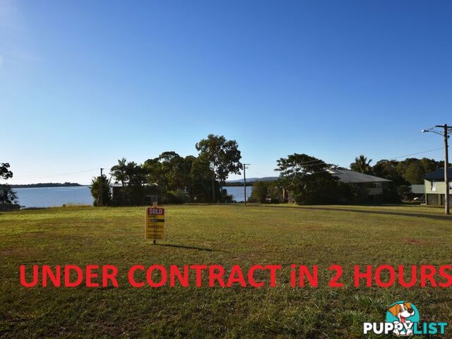 2 Byron Street RUSSELL ISLAND QLD 4184